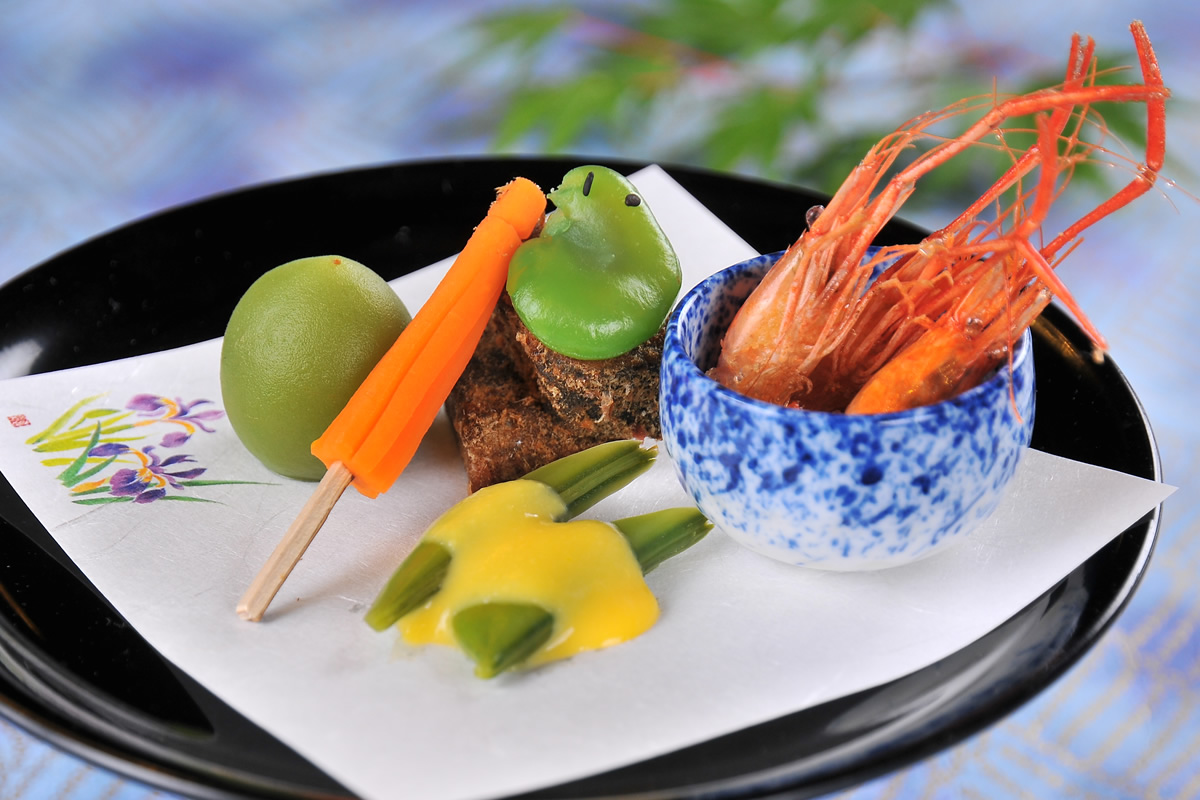 信州諏訪の旬の食材を厳選